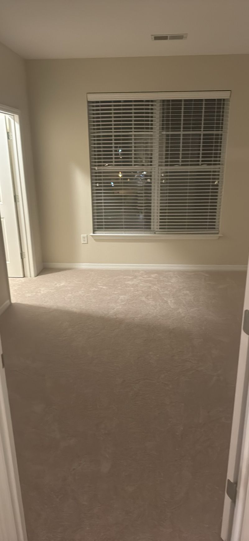roommates in Hampton Private Room in 2Bed.2Bath - cirtru.com