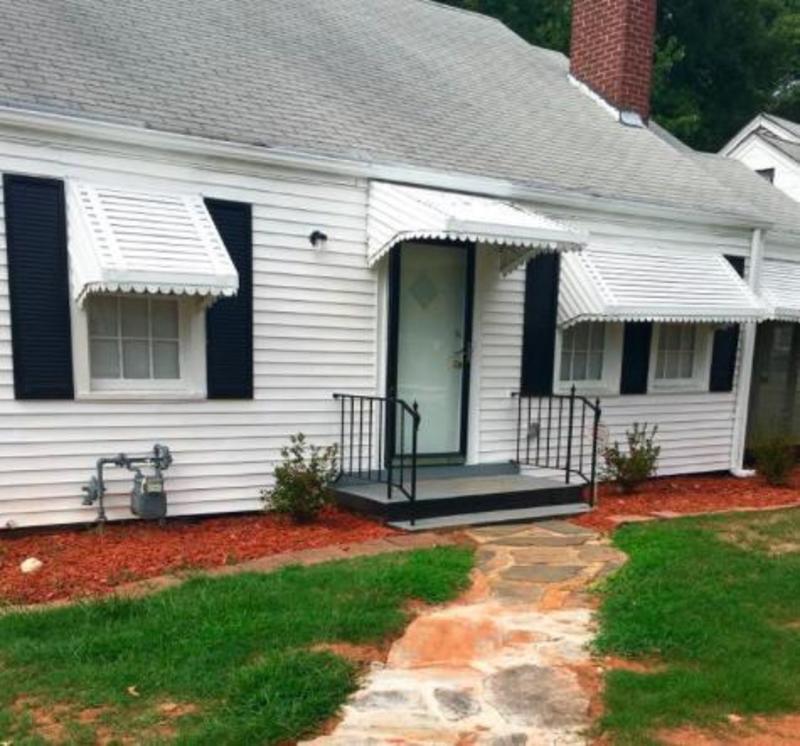 Entire Place 3Bed.1Bath