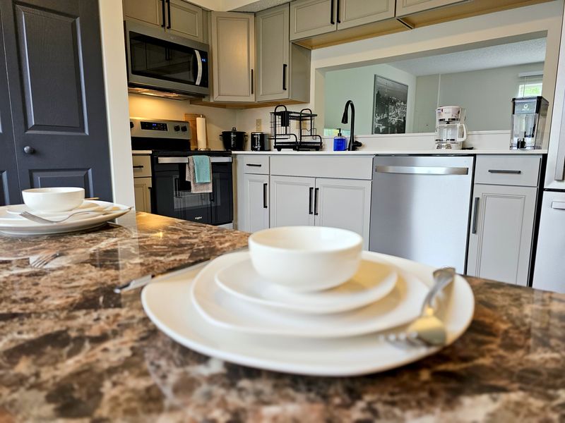 roommates in Charlotte Room3Bed.2Bath - cirtru.com