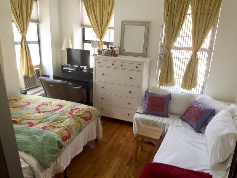 Big Private Chelsea Bedroom!