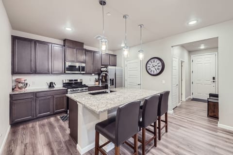 Entire Place 3Bed.2Bath