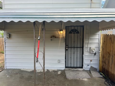 Entire Place 3Bed.1.5Bath