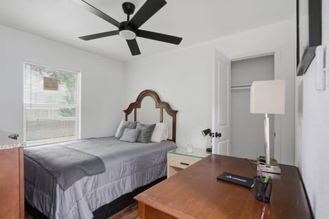 The Southside 4 by RoomBridge Management (id. 43515)