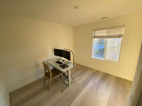 Private Room in 2Bed.2.5Bath