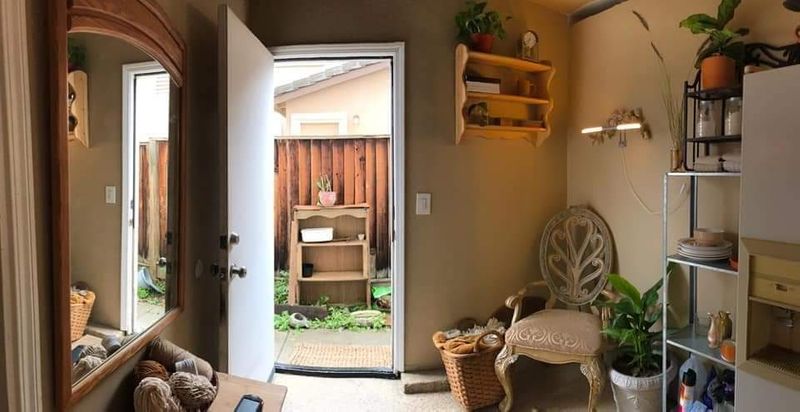 roommates in Brentwood Private Room in 1Bed.1Bath - cirtru.com