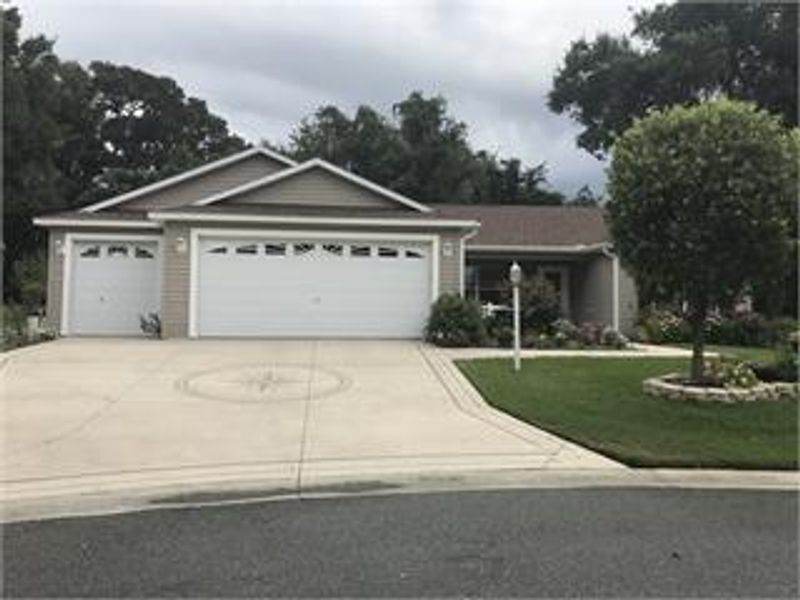 roommates in The Villages Room2Bed.2Bath - cirtru.com