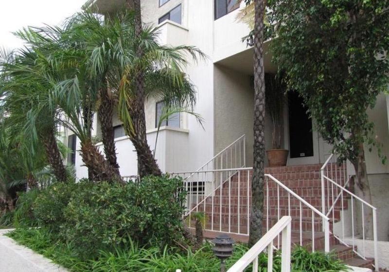 Private Room in 2Bed.2Bath