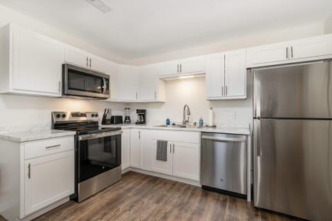 Comfortable Newly-Renovated Durham Home in Very Convenient Location (id. 15147)