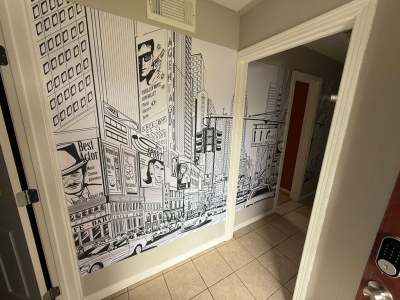 roommates in Undisclosed, Houston, TX 77033 Fully Furnished Co-Living | Fast WiFi, Smart TVs & Hassle-Free Living On the Southside (id. 29894) - cirtru.com