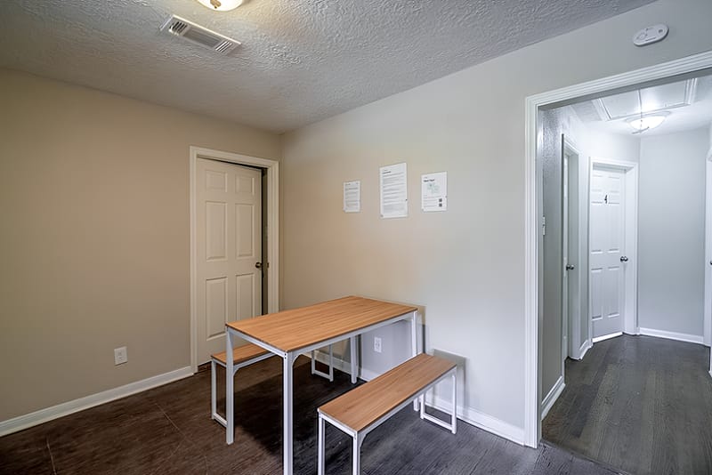 SuperHost Central Pasadena Home  Large Fenced Yard & Minutes From Hwy 225 (id. 801)