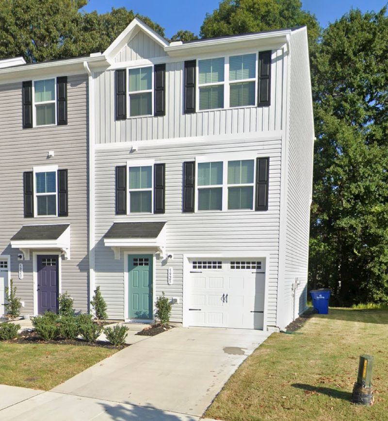 roommates in Raleigh Private Room in 3Bed.2.5Bath - cirtru.com
