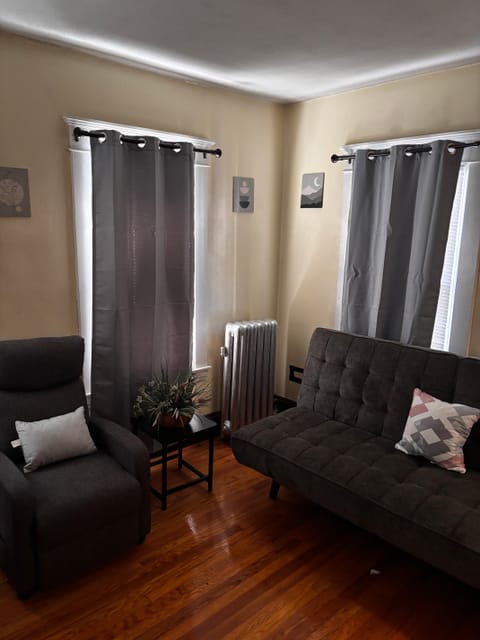 Room3Bed.1Bath