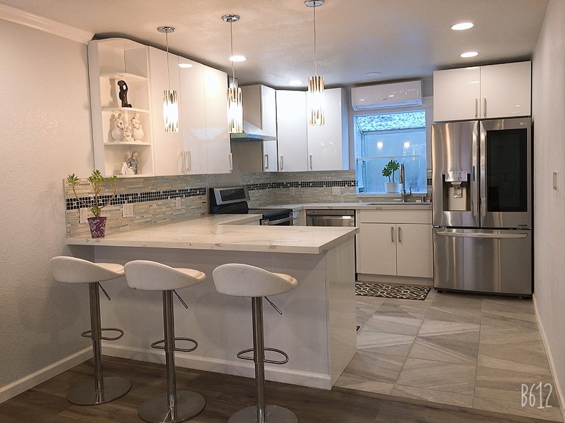 Private Room in renovated 4Br/3Ba