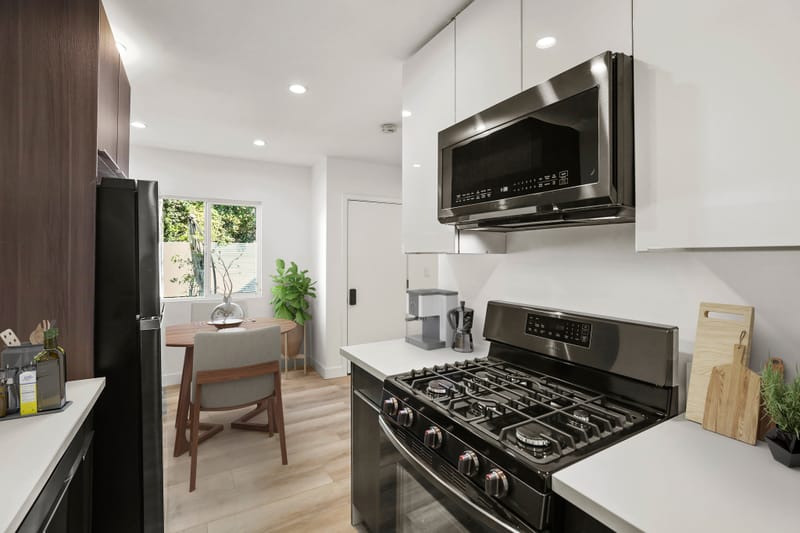 roommates in Los Angeles Entire Place 2Bed.1Bath - cirtru.com
