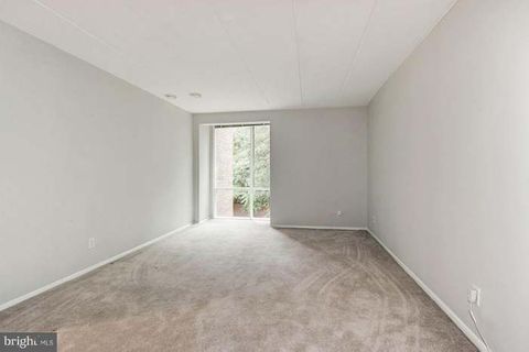 roommates in Alexandria Private Room in 2Bed.1Bath - cirtru.com
