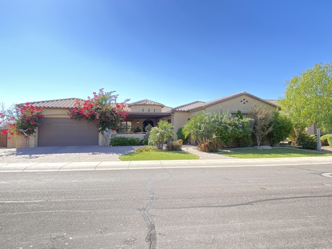 roommates in Gilbert Private Suite+Bath in 3bed Apt. - cirtru.com