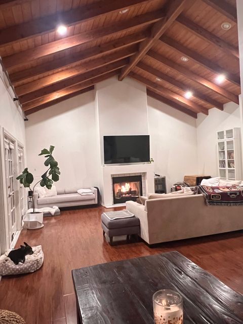 Private Room in 2Bed.2Bath