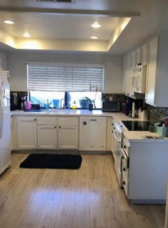 roommates in Newport Beach Private Room in 3Bed.2Bath - cirtru.com