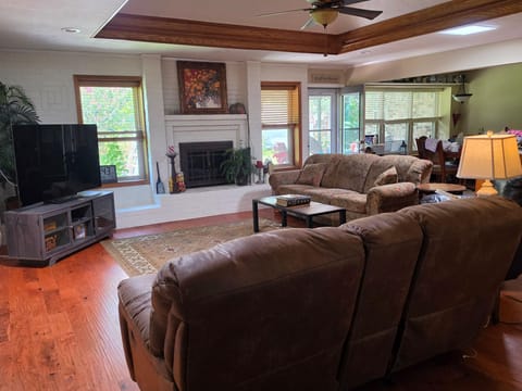 roommates in Undisclosed, Fort Worth, TX 76182 North Richland Hills Home (id. 43581) - cirtru.com