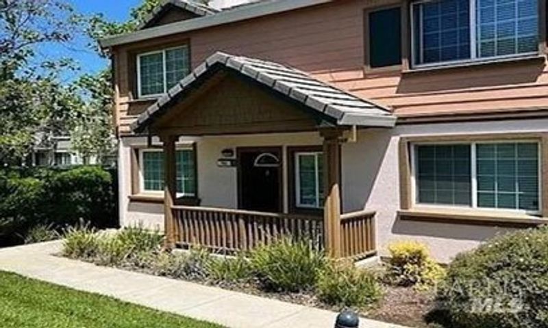 roommates in Vallejo Private Room in 4Bed.2.5Bath - cirtru.com