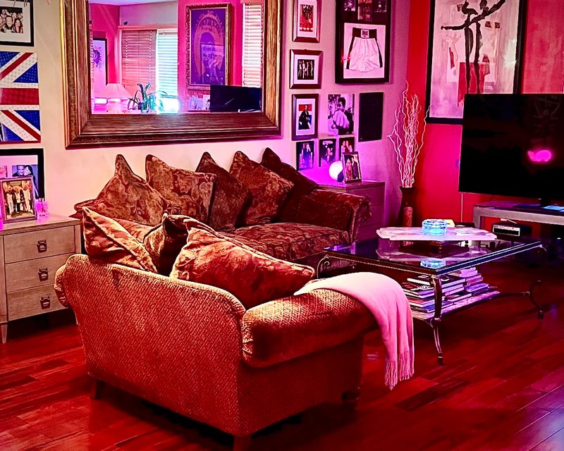 roommates in Los Angeles Room3Bed.2Bath - cirtru.com