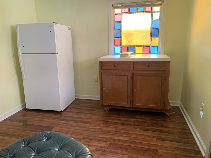 roommates in Greenwell Springs Entire Place 1Bed.1Bath - cirtru.com