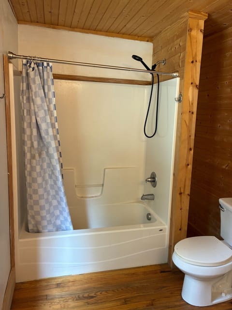 roommates in Undisclosed, Durham, NC 27703 Live in Durham (id. 32885) - cirtru.com