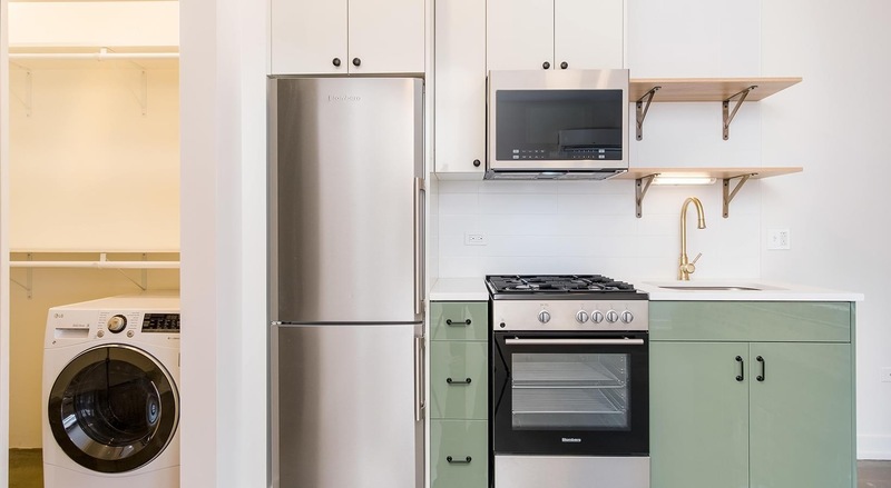 West Loop Studio, Amenities ++