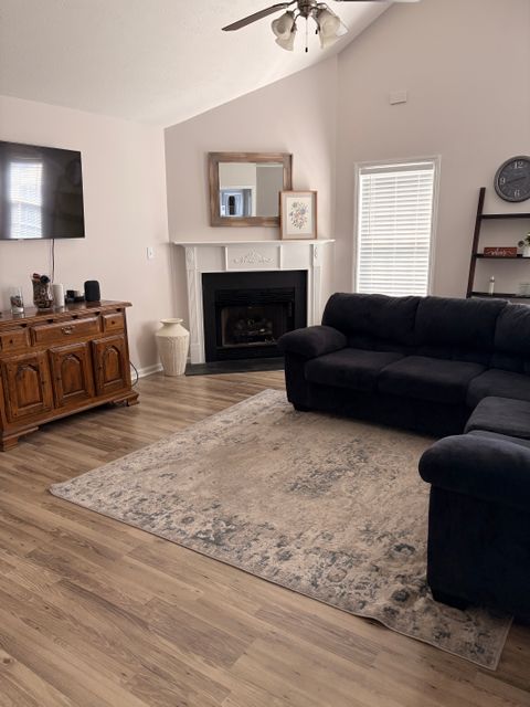 Room3Bed.3Bath
