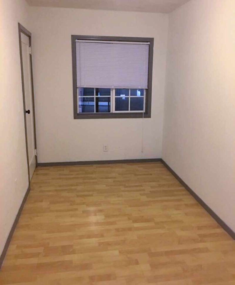 Private Room in 3Bed.1Bath