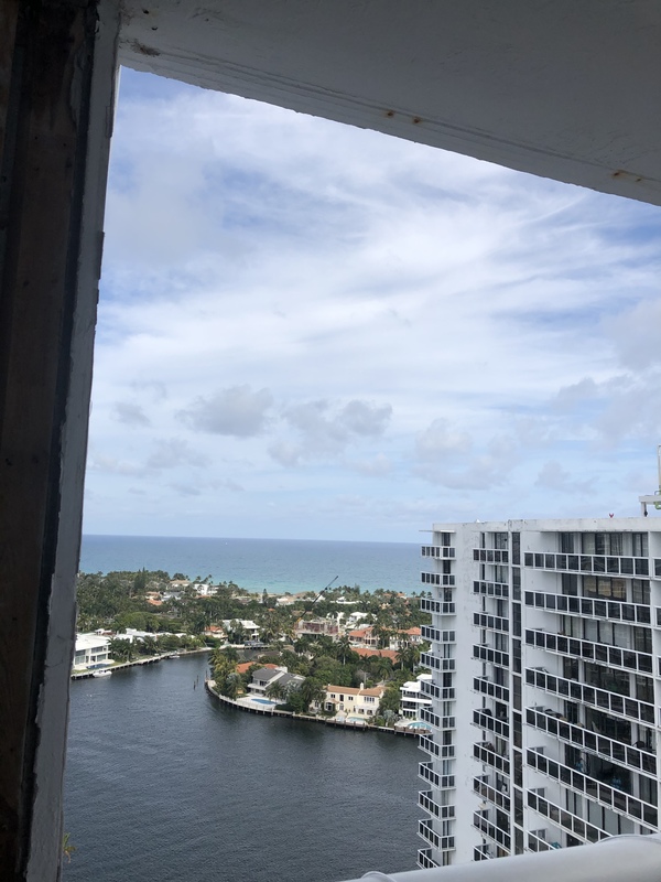 roommates in Aventura Private Room in 2Bed.2Bath - cirtru.com