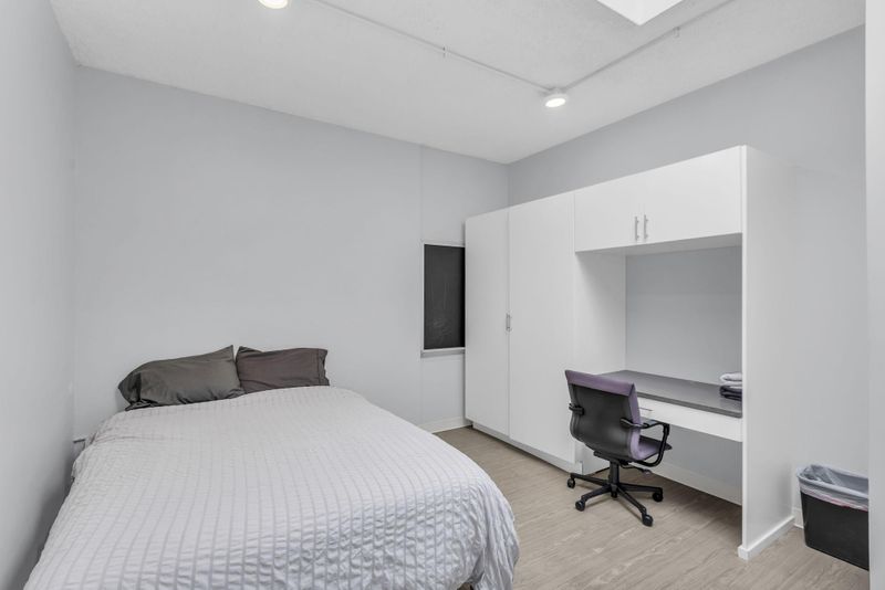 roommates in Undisclosed, Kansas City, MO 64110 Modern 4-Bedroom Shared Pod Near Rockhurst & UMKC – Perfect for Students and Professionals Nurses (id. 11289) - cirtru.com