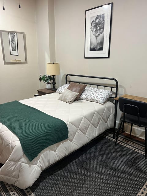 roommates in Undisclosed, York, PA 17403 Live in York, less than a minute walk to transit stop E. Philadelphia St. at Franklin St. (id. 42800) - cirtru.com