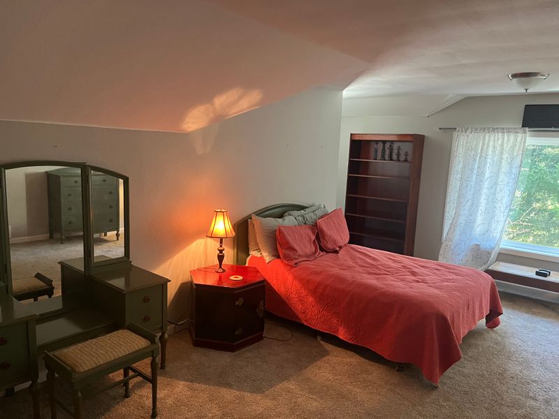 roommates in Stevenson Private Room in 3Bed.3.5Bath - cirtru.com