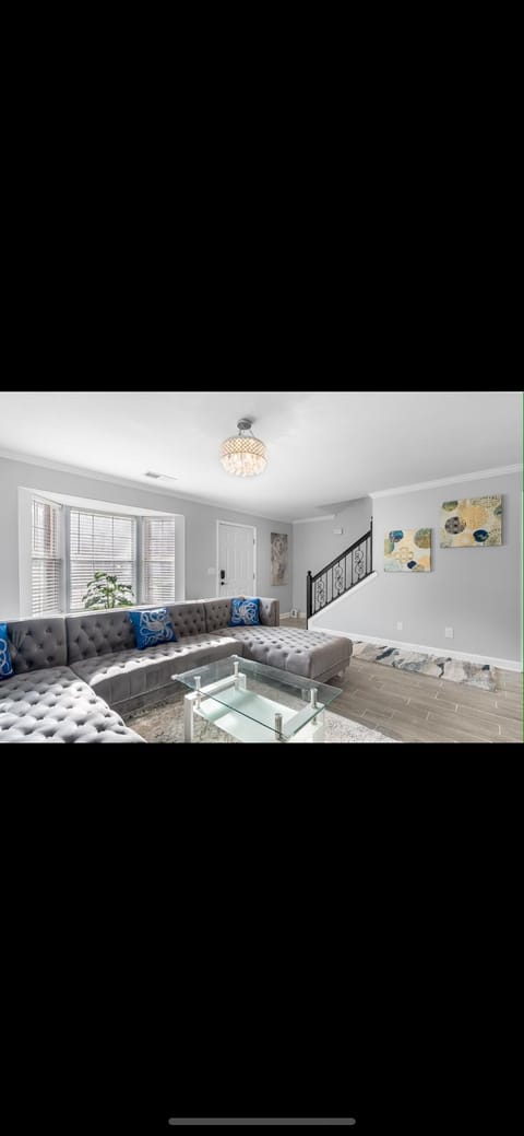 roommates in Undisclosed, Lithonia, GA 30058 Luxurious oasis (id. 16993) - cirtru.com