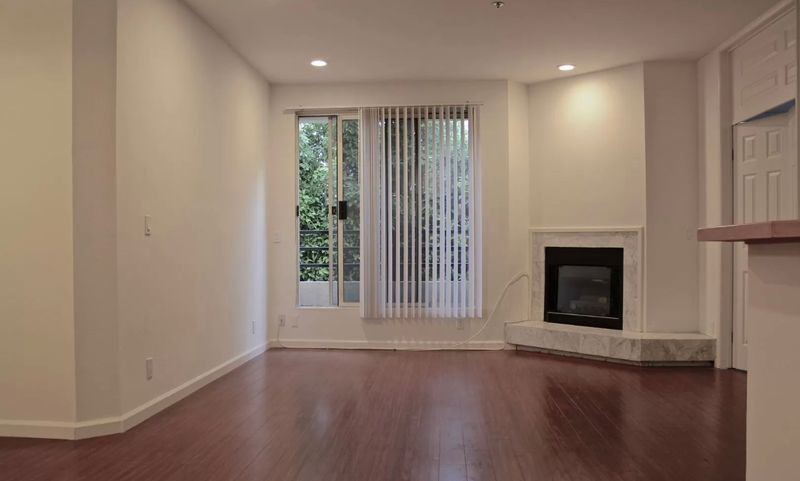 Private Room in 2Bed.2Bath