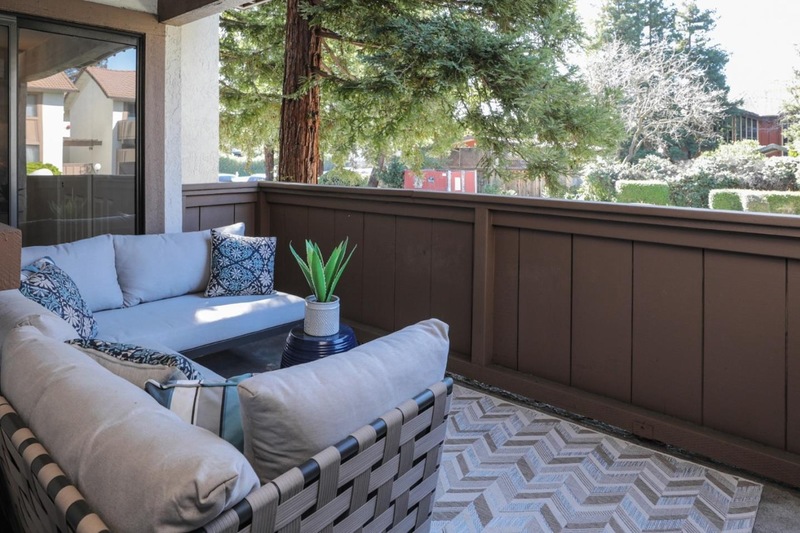 roommates in Redwood City Private Room in 2Bed.2Bath - cirtru.com