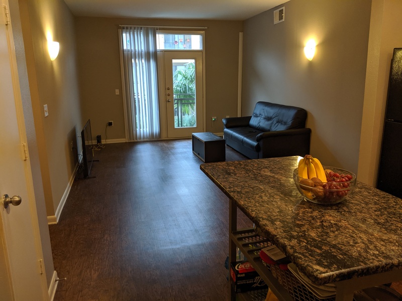 Private Room in 2Bed.2Bath