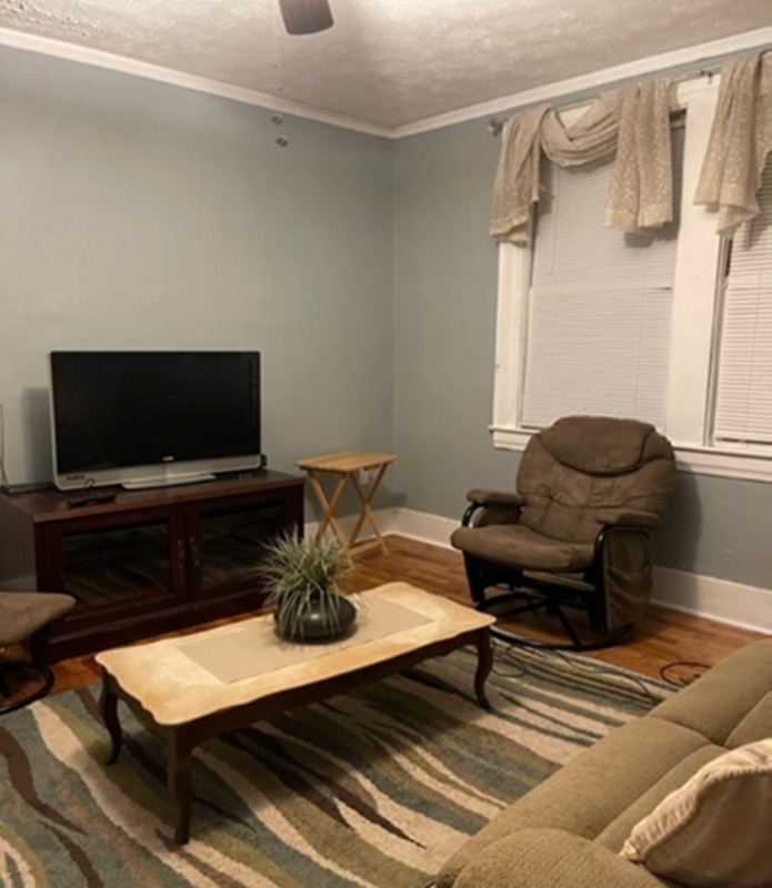 roommates in Montgomery Private Room in 2Bed.1Bath.2living - cirtru.com