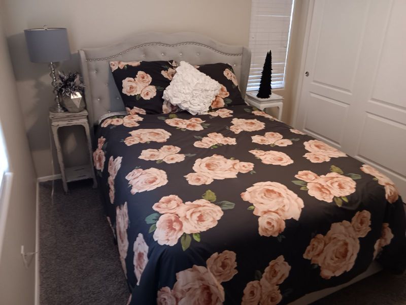 roommates in Gilbert Private Room in 3Bed.2.5Bath - cirtru.com