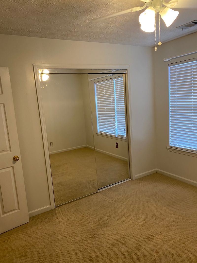 roommates in Lilburn Private Room in 1Bed.1Bath - cirtru.com