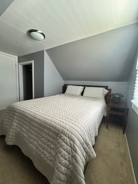 roommates in Spokane Entire Place 1Bed.1Bath - cirtru.com