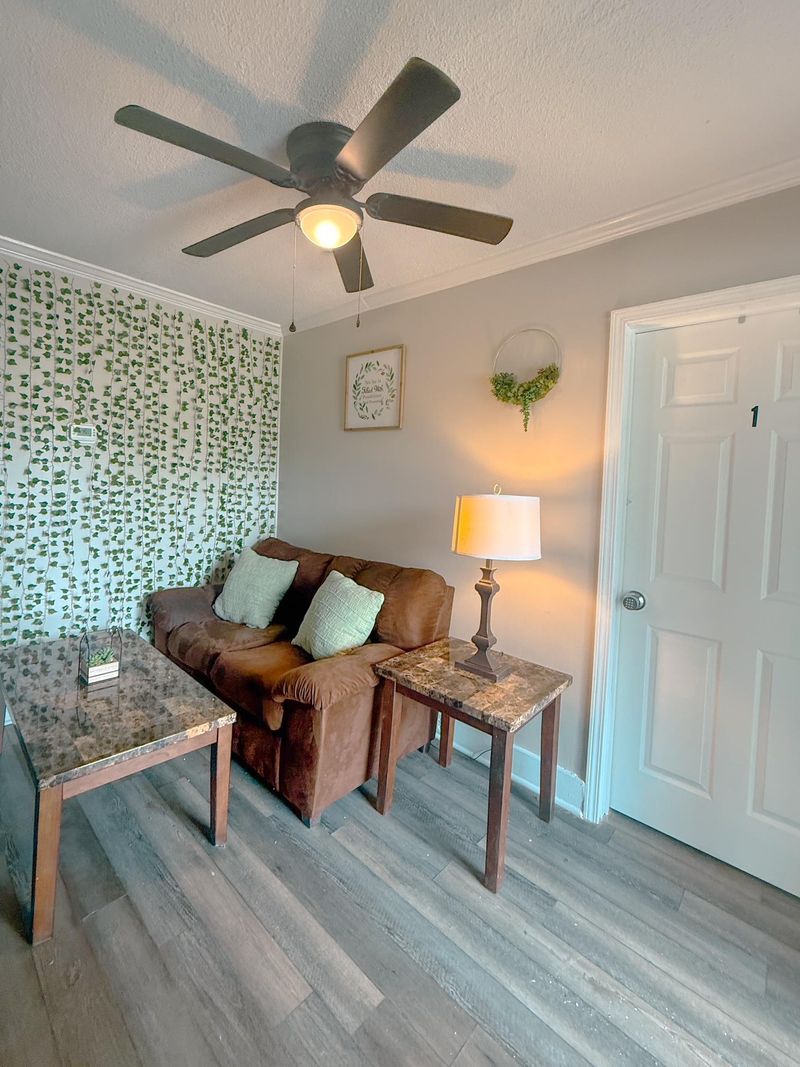 roommates in Undisclosed, Rocky Mount, NC 27803 Modern, Safe & Cozy Co-Living in Rocky Mount – Fully Furnished including Central Heat, A/C, Onsite Laundry, Dish Washer and Housekeeping included (id. 11778) - cirtru.com