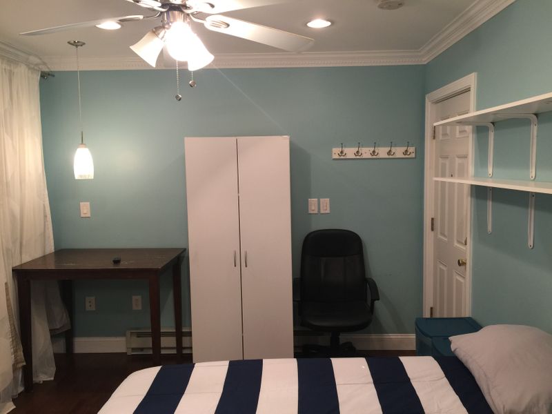 roommates in Jamaica Plain Entire Place 1Bed.1Bath - cirtru.com