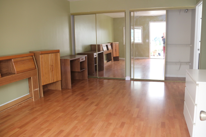 Private Room in 3Bed.3Bath