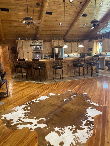 Entire Place 4Bed.4Bath