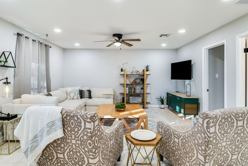 roommates in Carencro Entire Place 2Bed.1Bath - cirtru.com