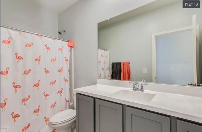 Private Room in 3Bed.2Bath