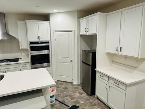 Live in a new home close to Lake Perris, Ramona Blvd and fwy 215 (id. 36303)