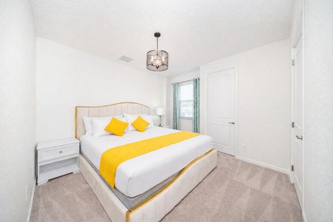 Private bathrooms | Kissimmee Resort Home | Smart TV in every room | Pool  | Resort living |  Close to 192, | Close to Disney Universal, Disney | Large Kitchen | Two Laundry Rooms | Smart locks (id. 13420)